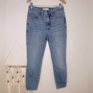 Madewell Denim Jean Curvy Skinny High-Rise Raw hem blue jeans Petite